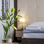 Hotel Grunt 3*