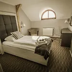 Hotel Grunt
