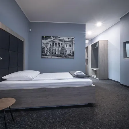Grunt Hotel