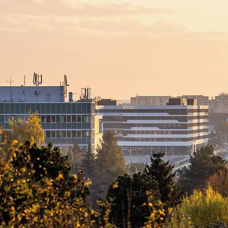 Grunt فندق Mladá Boleslav