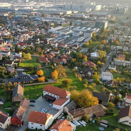 فندق Grunt Mladá Boleslav